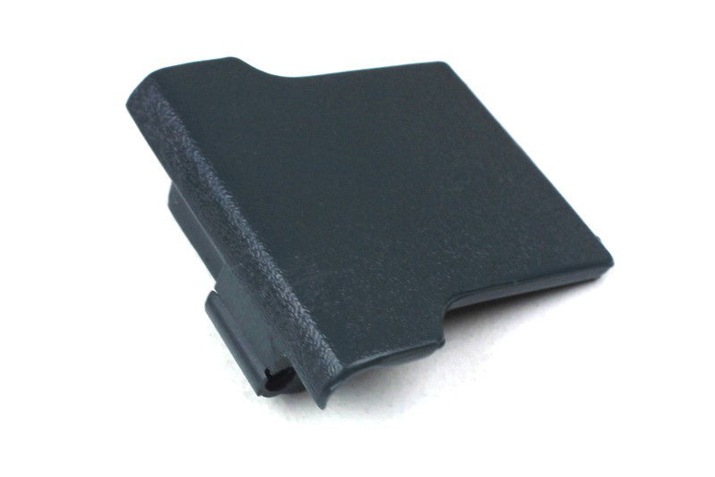 Lux D746 Vacuum Cord Retract Cover (33332801)