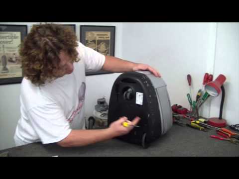 How to check and change the filters on your Nilfisk Extreme